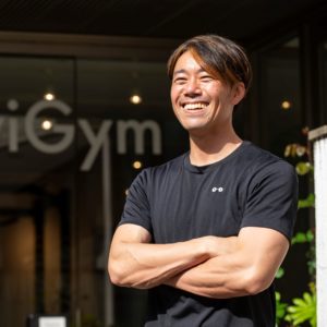 小山トレーナー