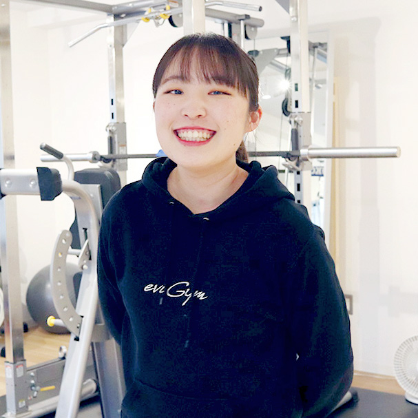 本間トレーナー