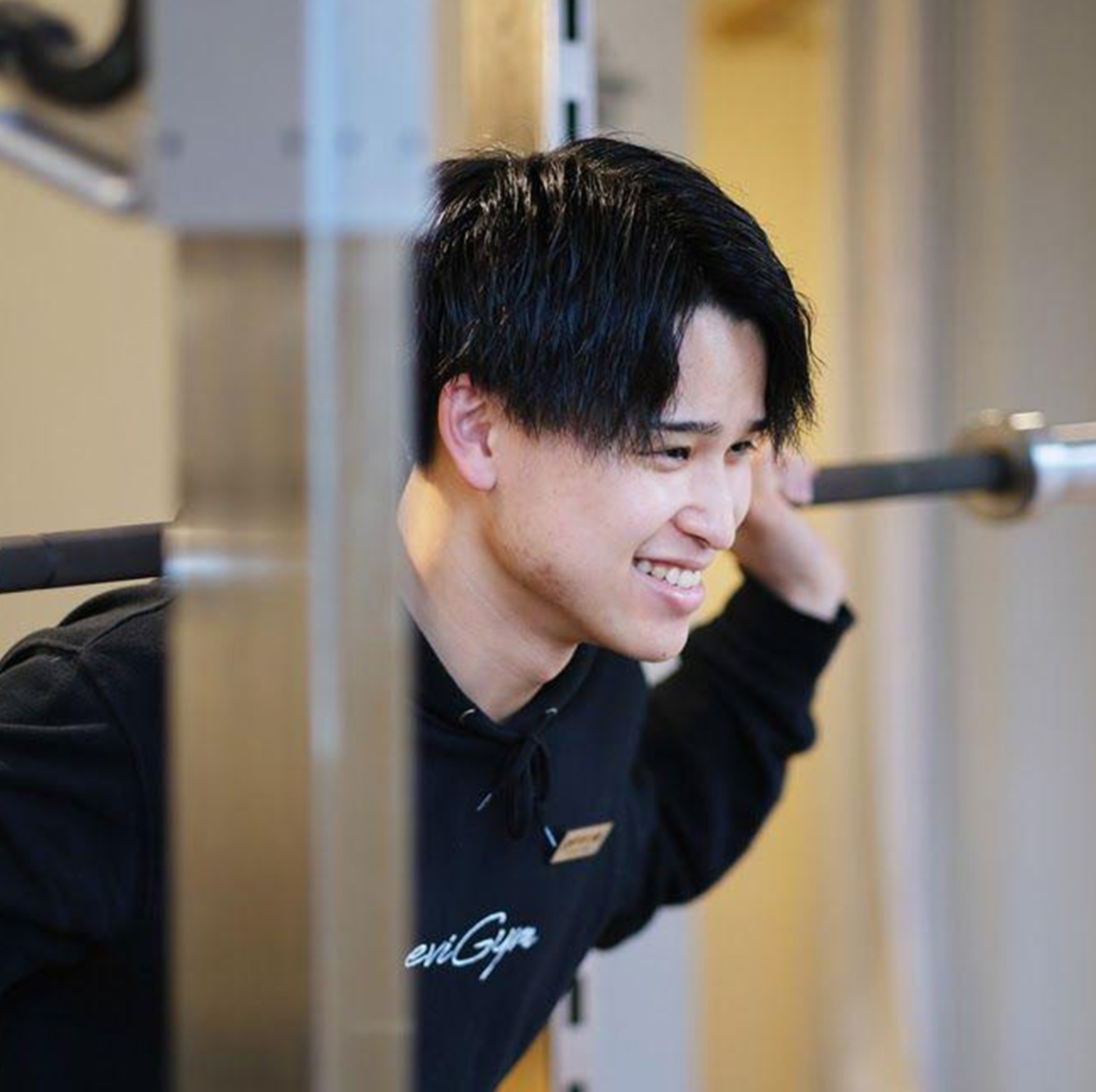 蒔田トレーナー