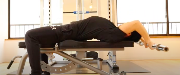 ベントアームプルオーバー