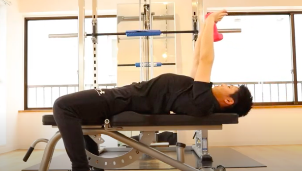 ダンベルプルオーバー