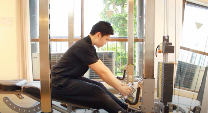 シーテッドロー