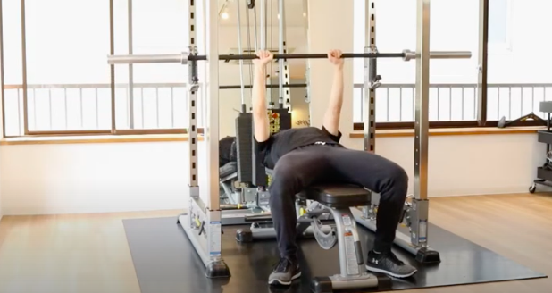 ナローグリップベンチプレス